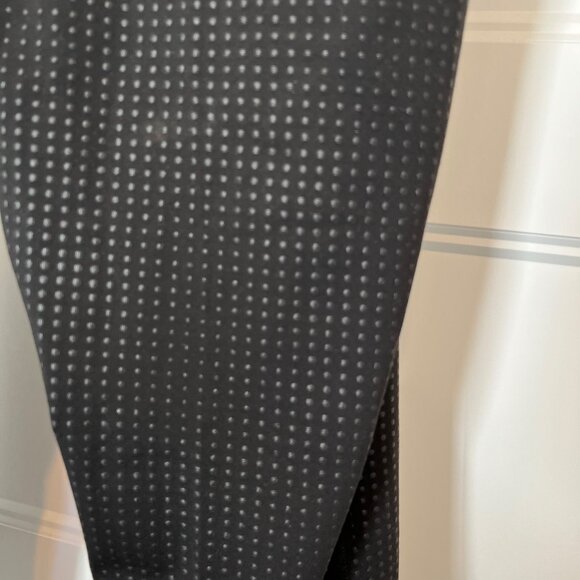 NWT Old Navy Women Size XL Black Active Maternity High Rise Compression Capri Cr - Picture 3 of 7